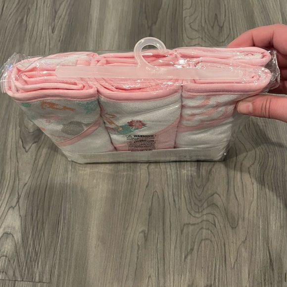 Baby Girl Pink Hooded Bath Towels Set Bundle NWT - Picture 5 of 5